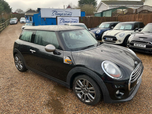 MINI Hatch  1.5 Cooper Seven Euro 6 (s/s) 3dr 