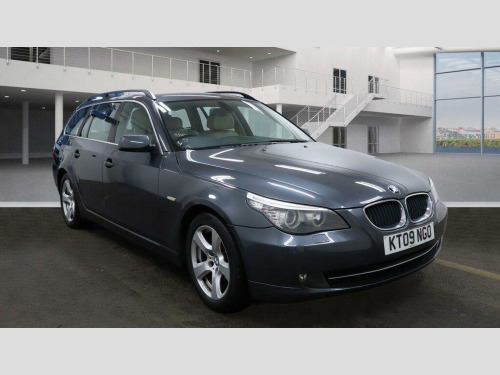 BMW 5 Series  2.0 520d SE Business Edition Touring Steptronic Euro 4 5dr 