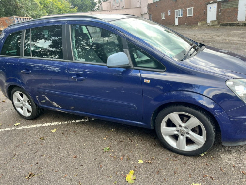 Vauxhall Zafira  1.8 16V Exclusiv Euro 5 5dr