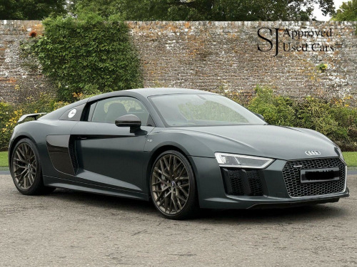 Audi R8  5.2 FSI V10 Plus S Tronic quattro Euro 6 (s/s) 2dr 