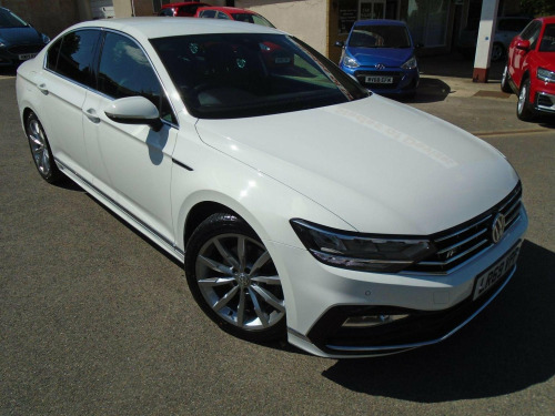 Volkswagen Passat  1.5 TSI EVO R-Line Euro 6 (s/s) 4dr