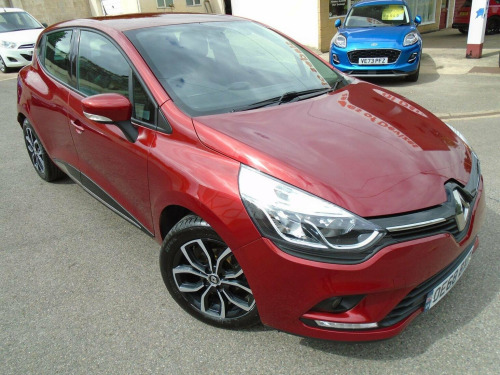 Renault Clio  0.9 TCe Play Euro 6 (s/s) 5dr