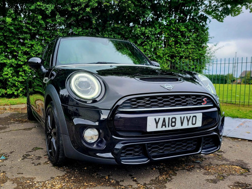 MINI Hatch  2.0 Cooper S Steptronic Euro 6 (s/s) 5dr