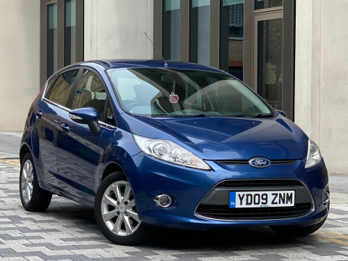 Ford Fiesta  1.4 Zetec 5dr