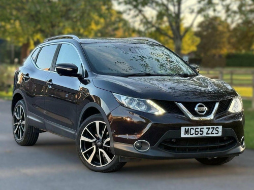 Nissan Qashqai  1.2 DIG-T Tekna 2WD Euro 6 (s/s) 5dr