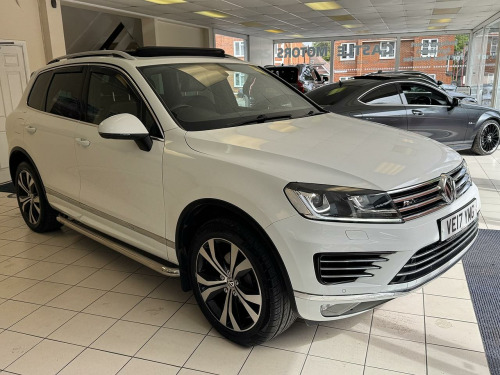 Volkswagen Touareg  TDI V6 R-Line SUV 3.0 Automatic Diesel