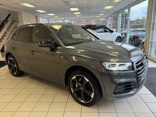 Audi Q5  2.0 TFSIe 50 Black Edition SUV 5dr Petrol Plug-in Hybrid S Tronic quattro E 