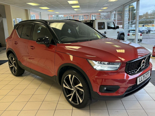 Volvo XC40  2.0 B4 MHEV R-Design Pro SUV 5dr Petrol Hybrid DCT Auto Euro 6 (s/s) (197 p 