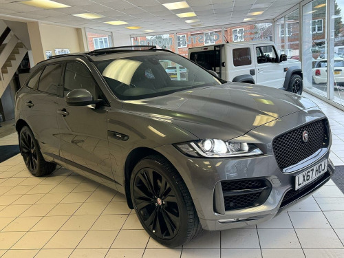 Jaguar F-PACE  2.0 P300 R-Sport SUV 5dr Petrol Auto AWD Euro 6 (s/s) (300 ps) 