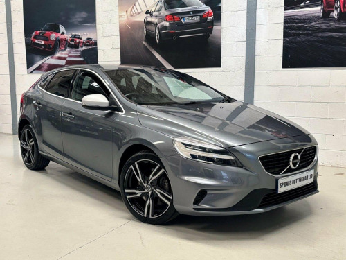 Volvo V40  2.0 D2 R-Design Pro Auto Euro 6 (s/s) 5dr