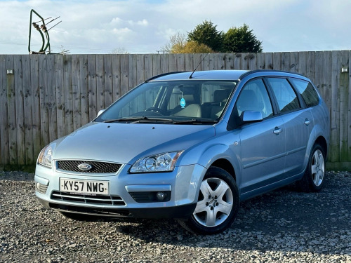 Ford Focus  1.6 Style 5dr