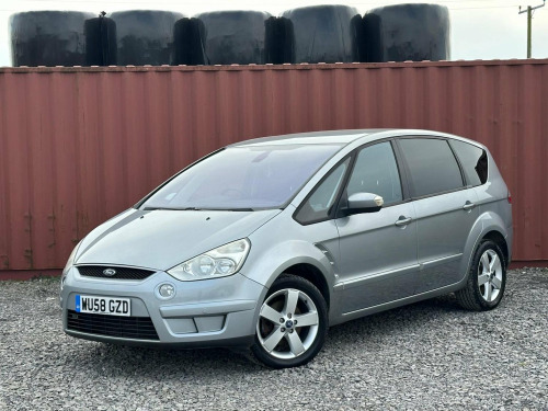 Ford S-MAX  2.0 Titanium 5dr