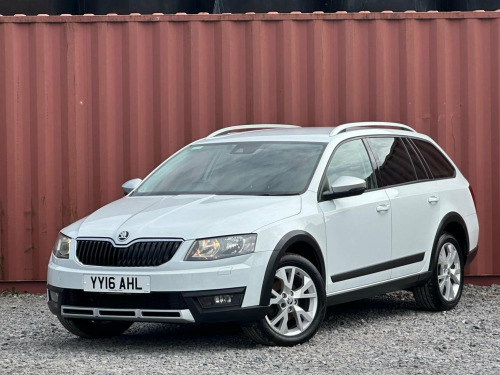 Skoda Octavia  2.0 TDI Scout 4WD Euro 6 (s/s) 5dr