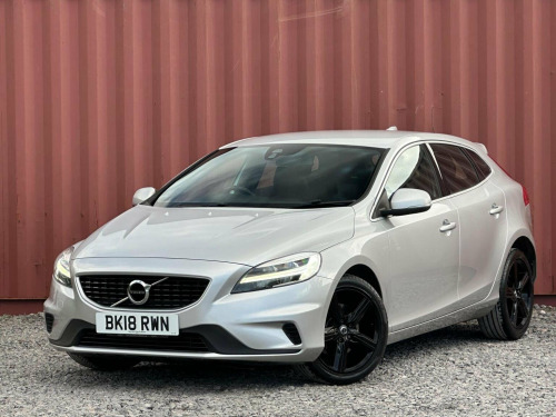 Volvo V40  2.0 T3 R-Design Nav Plus Euro 6 (s/s) 5dr
