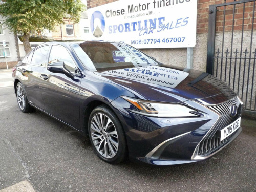 Lexus ES 300h  2.5 300h E-CVT Euro 6 (s/s) 4dr