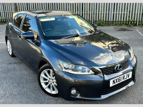 Lexus CT 200h  1.8 200h SE-L