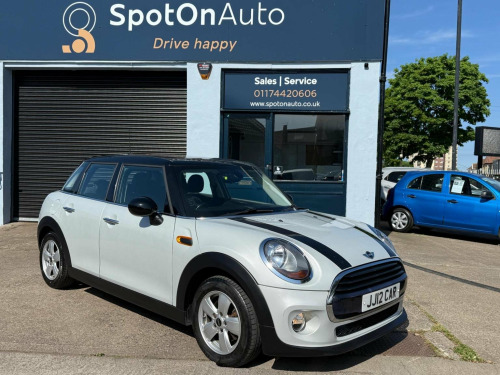 MINI Hatch  1.5 Cooper Auto Euro 6 (s/s) 5dr