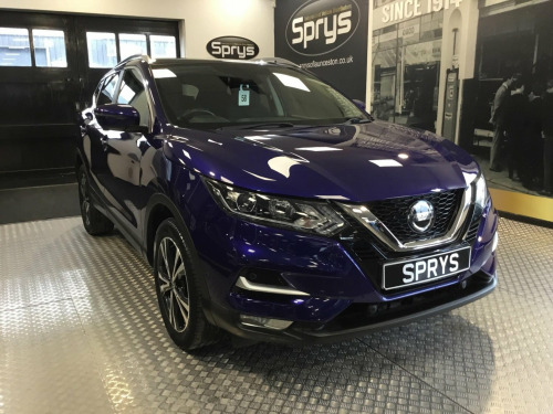 Nissan Qashqai  1.3 DIG-T N-Connecta Euro 6 (s/s) 5dr