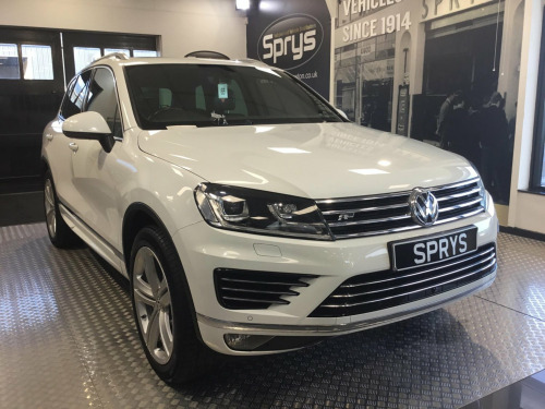 Volkswagen Touareg  3.0 TDI V6 BlueMotion Tech R-Line Plus Tiptronic 4WD Euro 6 (s/s) 5dr