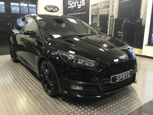 Ford Focus  2.0T EcoBoost ST-3 Euro 6 (s/s) 5dr