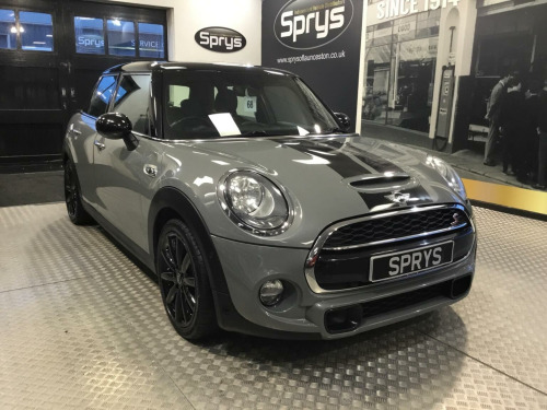 MINI Hatch  2.0 Cooper SD Euro 6 (s/s) 5dr 