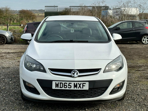 Vauxhall Astra  1.6i Excite Euro 6 5dr