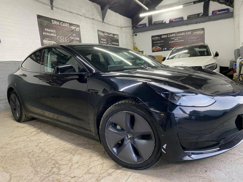 Tesla Model 3 Auto RWD 4dr