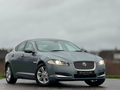 Jaguar XF  2.2d Luxury Auto Euro 5 (s/s) 4dr 