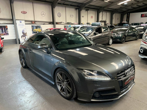 Audi TT  2.0 TDI Black Edition S Tronic quattro Euro 5 3dr