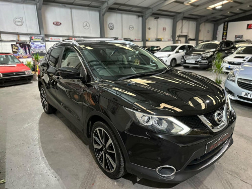 Nissan Qashqai  1.5 dCi Tekna 2WD Euro 5 (s/s) 5dr