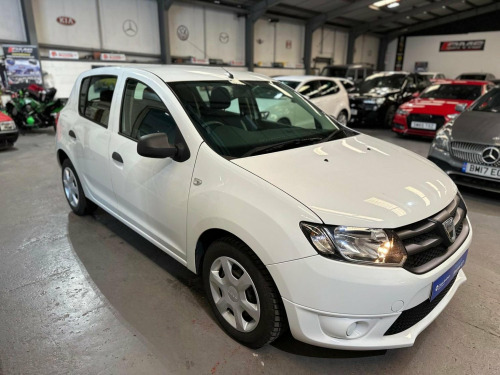 Dacia Sandero  1.2 Ambiance Euro 5 5dr
