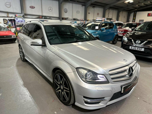 Mercedes-Benz C-Class C220 2.1 C220 CDI AMG Sport Plus G-Tronic+ Euro 5 (s/s) 5dr
