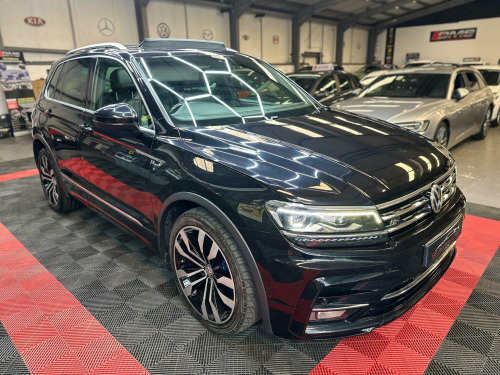 Volkswagen Tiguan  2.0 TDI R-Line DSG Euro 6 (s/s) 5dr