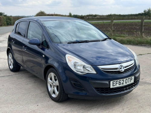 Vauxhall Corsa  1.4 16V Exclusiv Auto Euro 5 5dr (A/C)