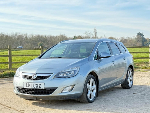 Vauxhall Astra  1.6 16V SRi Sports Tourer Auto Euro 5 5dr