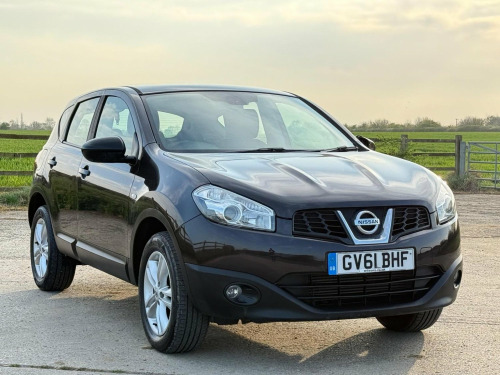 Nissan Qashqai  1.5 dCi Acenta 2WD Euro 5 5dr 