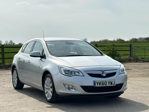 Vauxhall Astra  1.6 16v SE Auto Euro 5 5dr