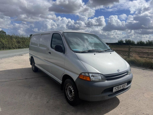 Toyota Hi-Ace  2.4 D GS LWB PanelVan
