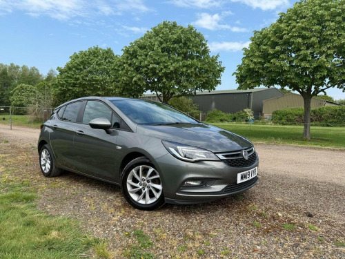 Vauxhall Astra  1.0i Turbo ecoTEC Tech Line Nav Euro 6 (s/s) 5dr