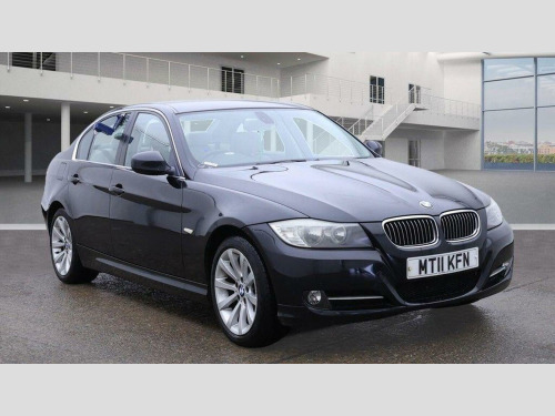 BMW 3 Series  2.0 318i Exclusive Edition Steptronic Euro 5 4dr 
