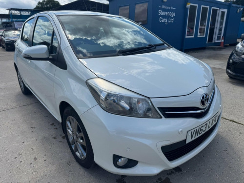 Toyota Yaris  1.33 Dual VVT-i Icon Plus Euro 5 5dr