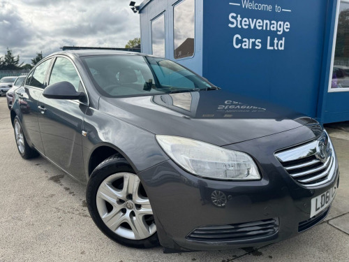 Vauxhall Insignia  1.8 16V Exclusiv Euro 5 5dr
