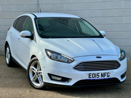 Ford Focus  1.6 TDCi Titanium Euro 5 (s/s) 5dr