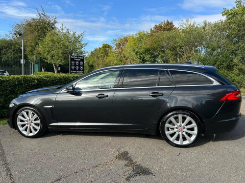 Jaguar XF  2.2d Portfolio Sportbrake Auto Euro 5 (s/s) 5dr