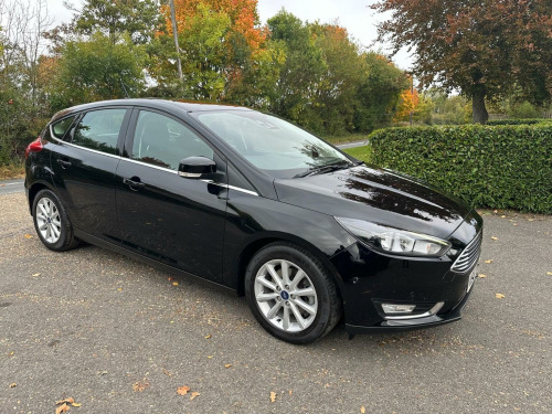 Ford Focus  1.5T EcoBoost Titanium Euro 6 (s/s) 5dr