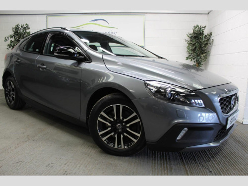 Volvo V40  2.0 D2 Lux Euro 6 (s/s) 5dr