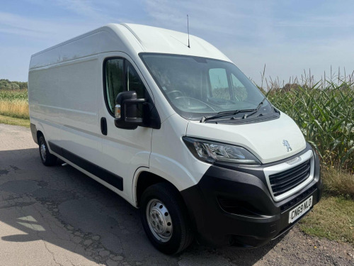 Peugeot Boxer  2.2 BlueHDi 335 Professional L3 H2 Euro 6 (s/s) 5dr