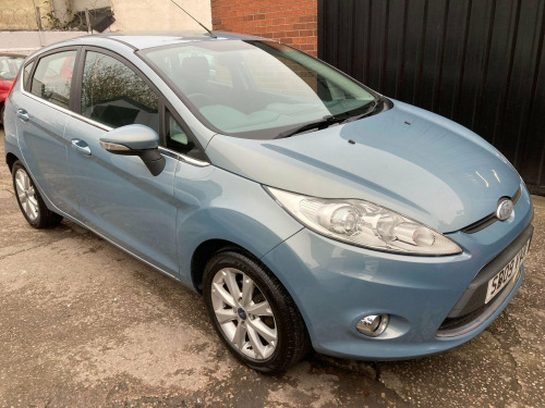 Ford Fiesta  1.25 Zetec 5dr