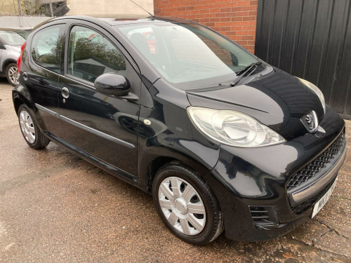 Peugeot 107  1.0 12V Urban 2 Tronic Euro 5 5dr
