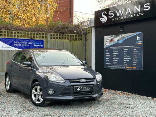 Ford Focus  2011 Ford Focus 1.6 Zetec Petrol Manual 5 Door Hatchback Grey. CAMBELT REPL